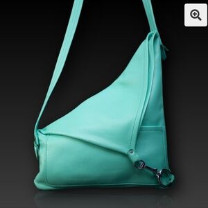 Chic Mint Shoulder Bag